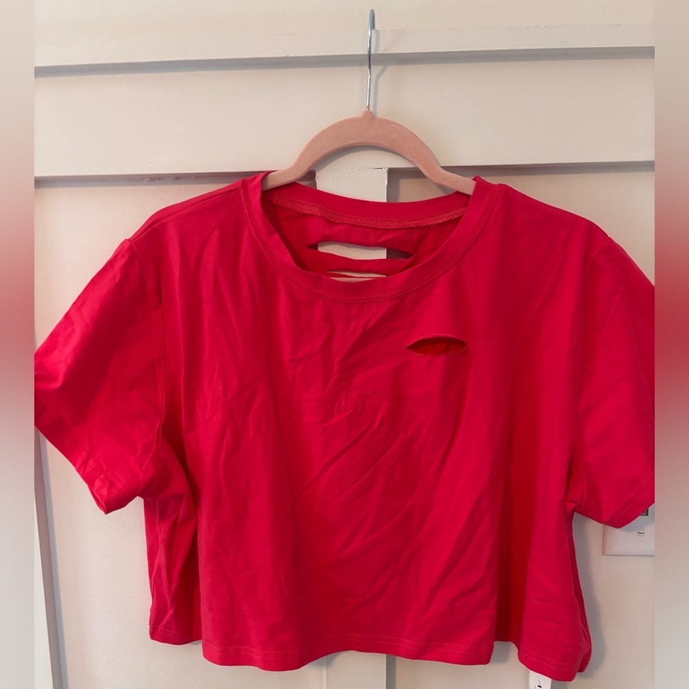 Women's Red Cropped Distressed Tee - Casual Cutout Top NWT Size XL